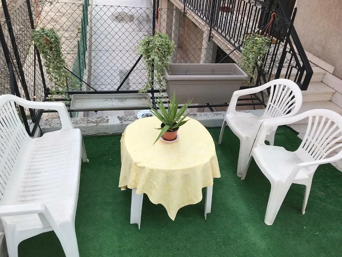 Apartman Appartamenti Affitti Brevi Verona / G.B Rossi Friendly